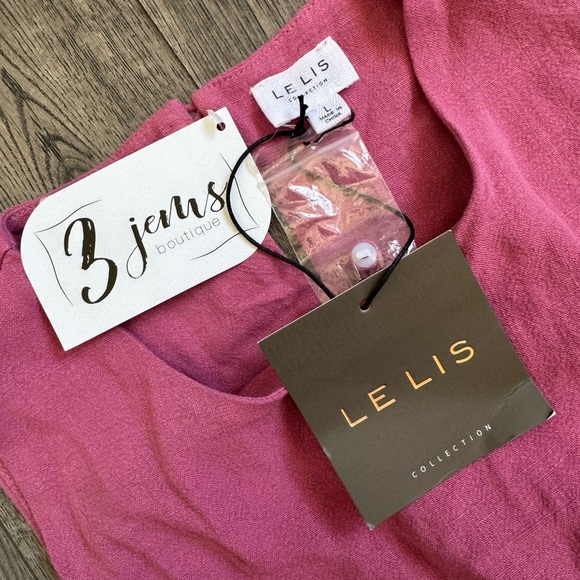 3 Jems Le Lis Round Neck Cut Out Dress-NWT-Size Large - Picture 3 of 4